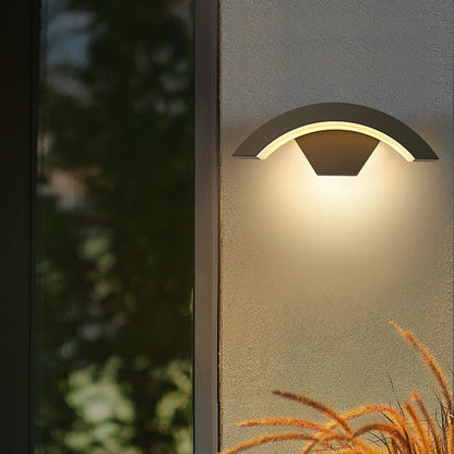 Modern Outdoor Wall Light