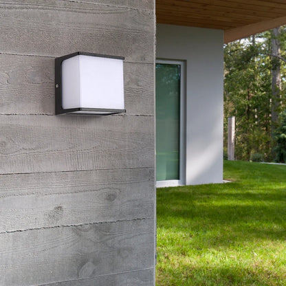 AeroCube Outdoor Wall Light