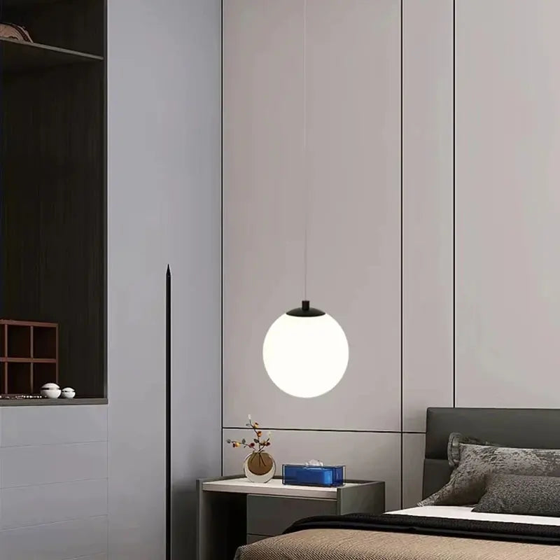 Luna Pendant Light