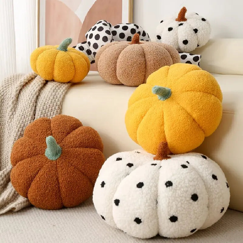 Pipkin Pumpkin Cushion - Small Knitted Ornament