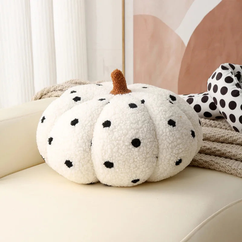 Pipkin Pumpkin Cushion - Small Knitted Ornament