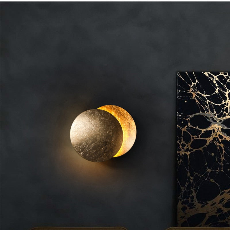 Lunaris Wall Light