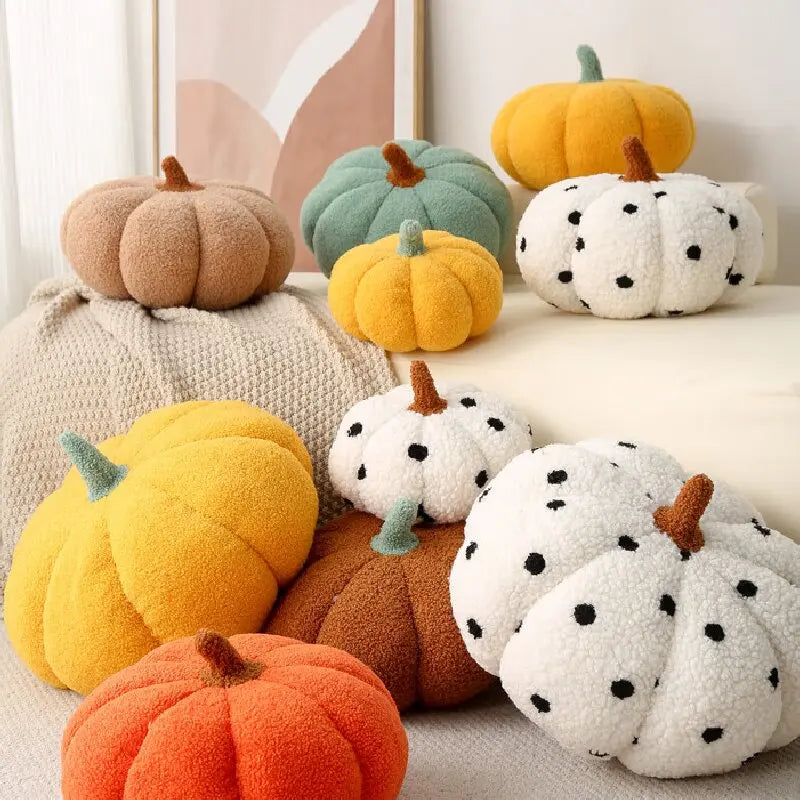 Pipkin Pumpkin Cushion - Small Knitted Ornament