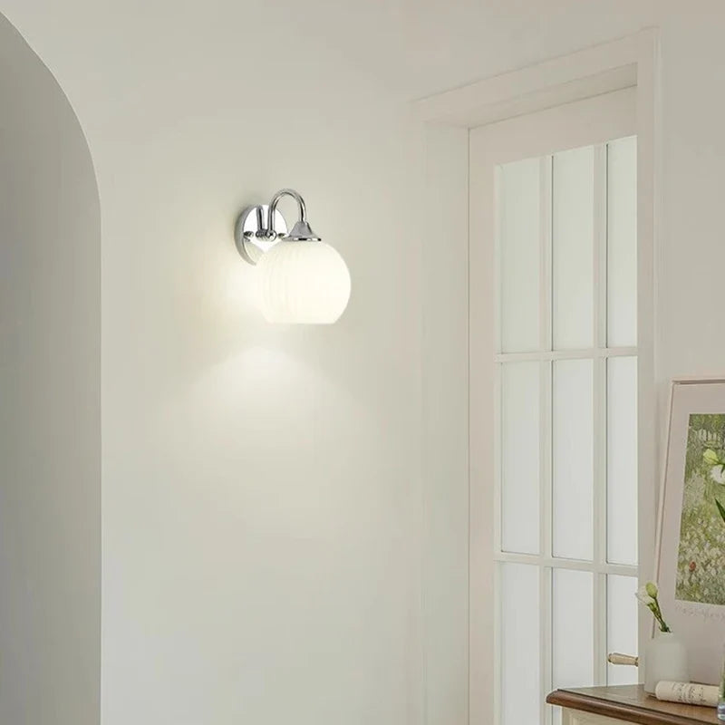 Quashion Wall Lamp