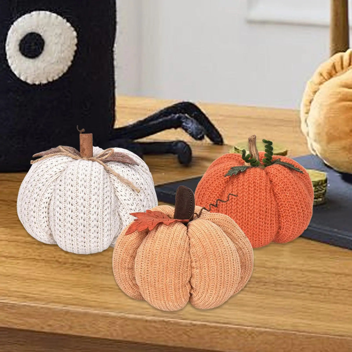 Gourdine Crochet Pumpkin - Stuffed Yarn Ornament