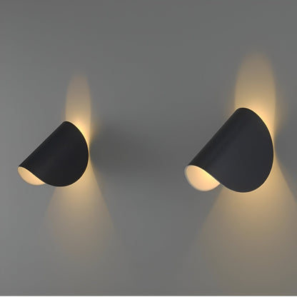 Twist Wall Light