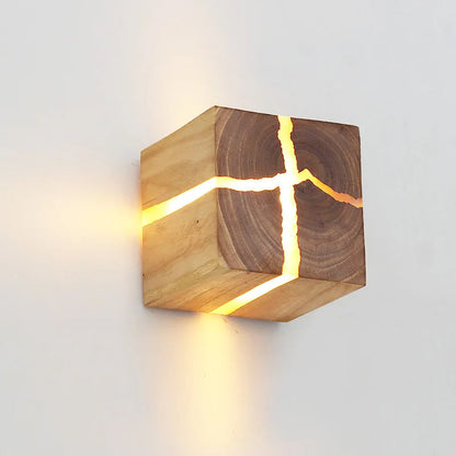 WoodAura Wall Light
