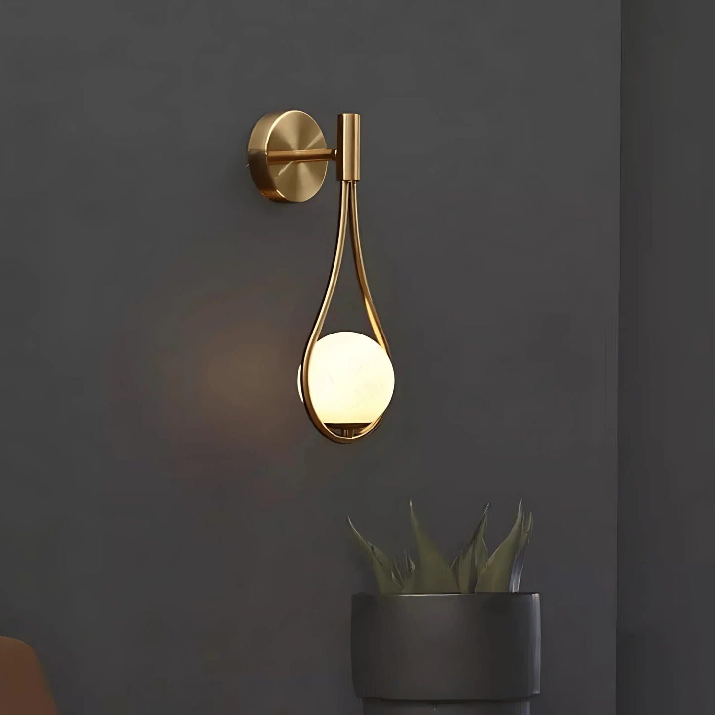 Droplet Wall Light