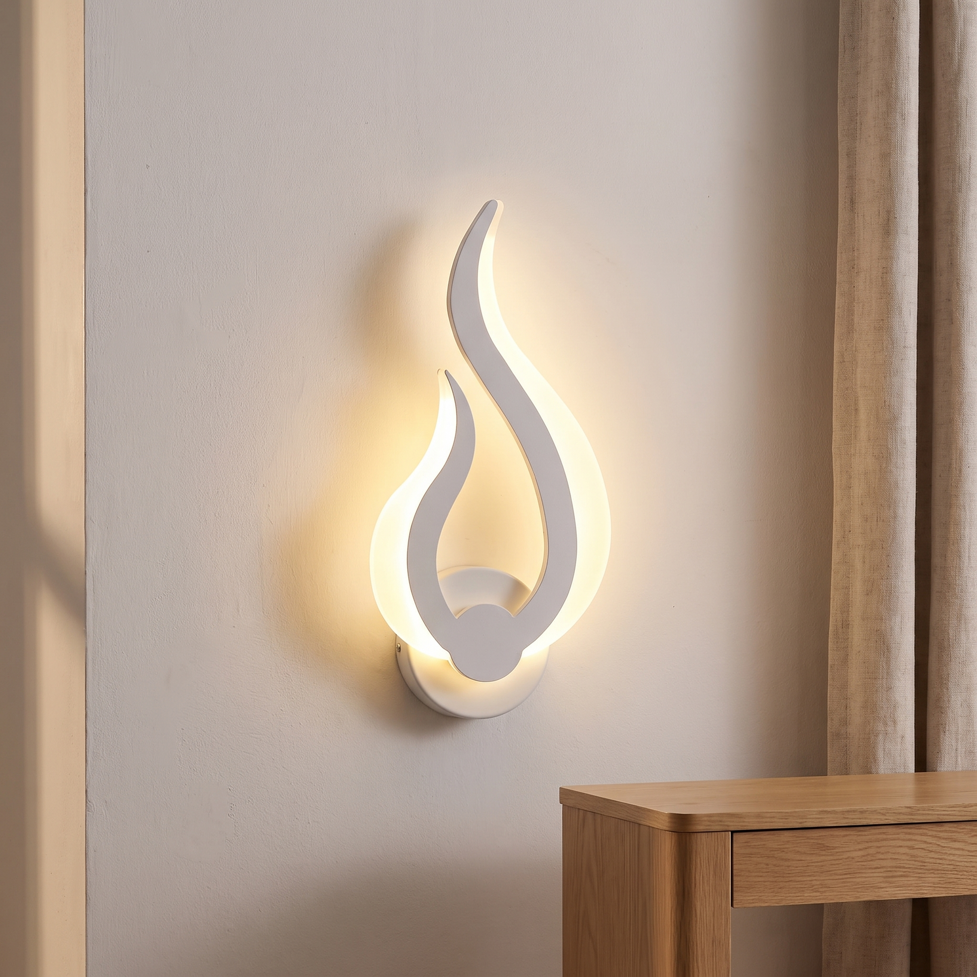 vandora-modern-flame-led-wall-light