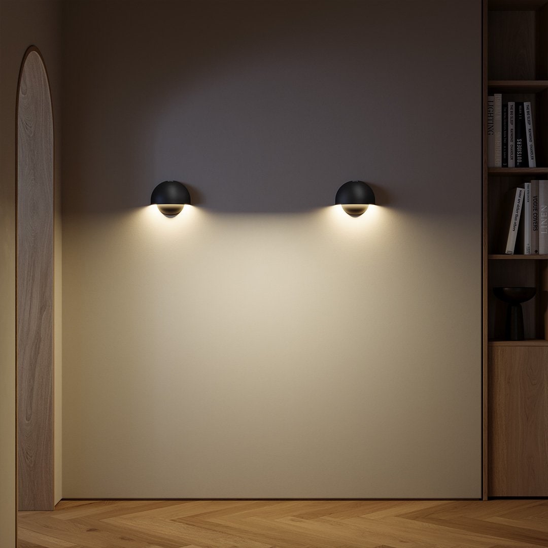 Battery Powered LED Wall Light