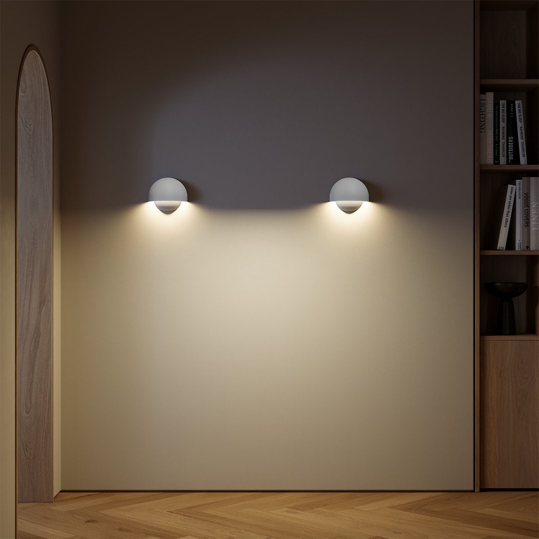 Battery Powered LED Wall Light