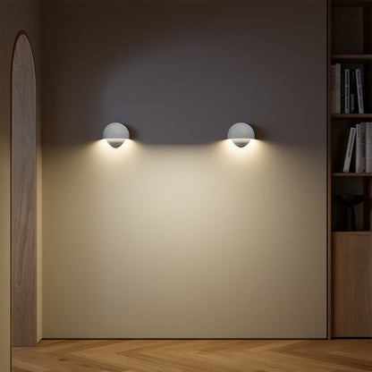 Battery Powered LED Wall Light