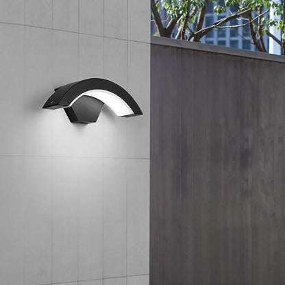 Modern Outdoor Wall Light