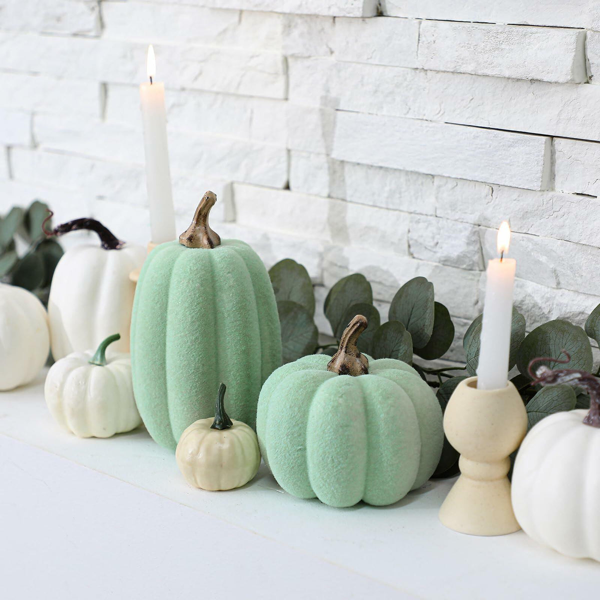Velmoss Foam Pumpkins - Flocked Velvet Pair, Green