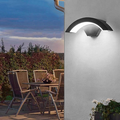 Modern Outdoor Wall Light
