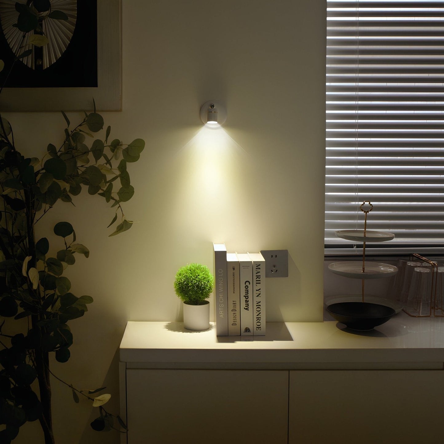 Battery Operated LED Spotlight Sconce